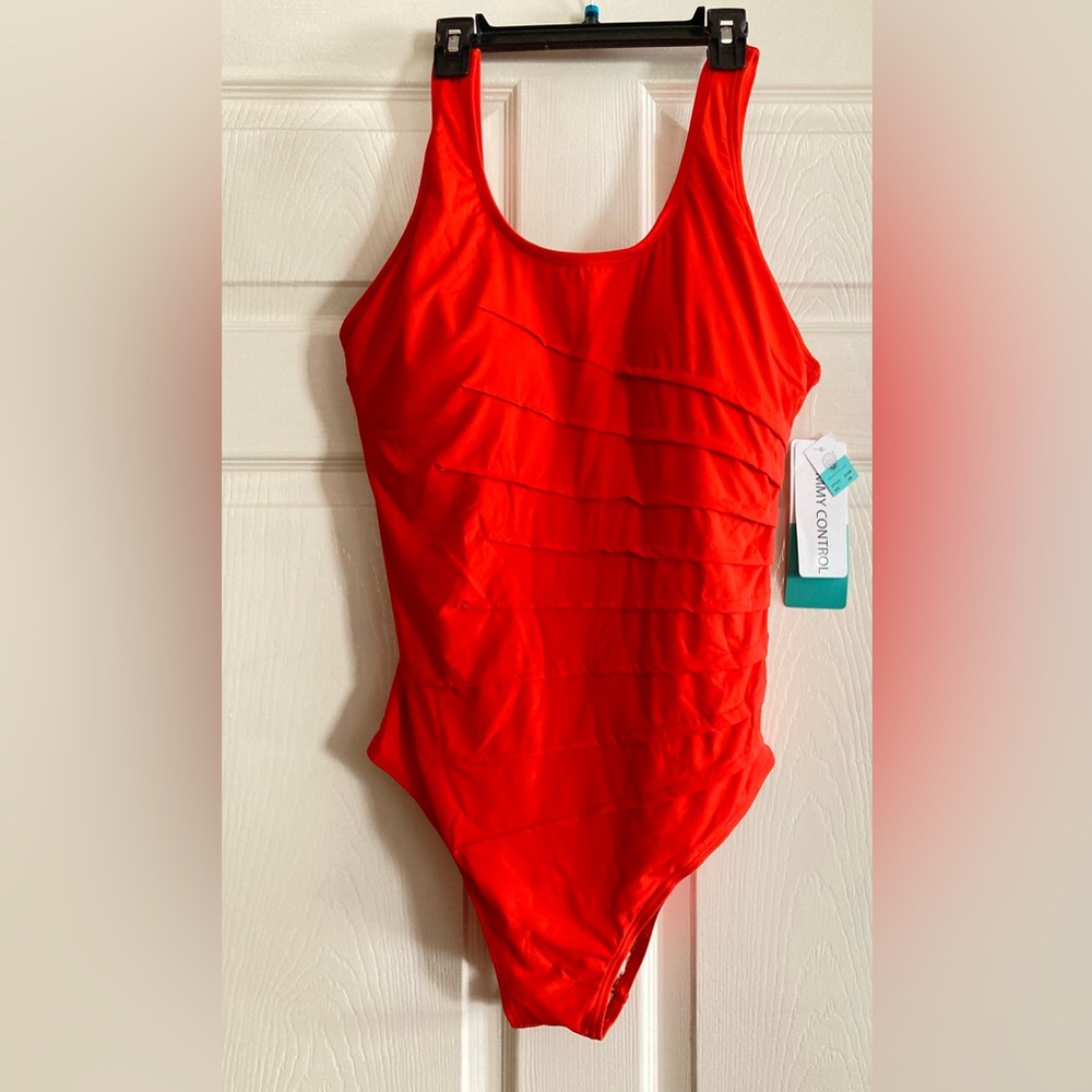 Ladies NWT Sea and Sand one piece swimsuit